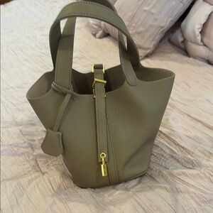 NEW Elegant Olive Green Tote Bag….